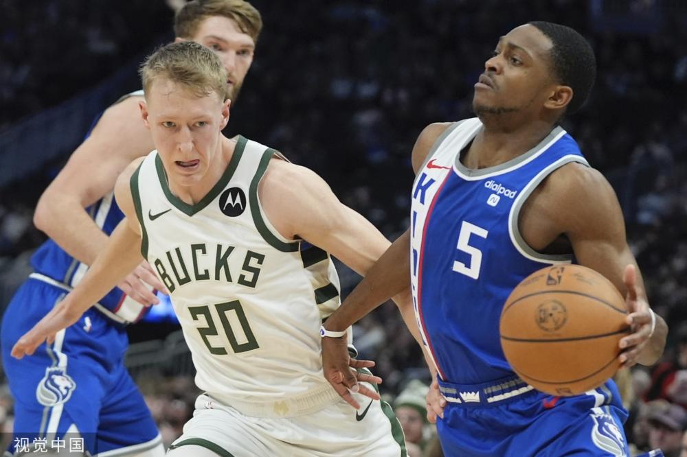 在现代足球 在现代足球