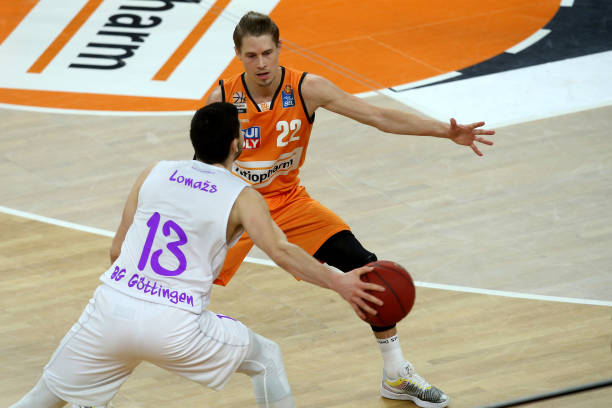 避免因失误 避免因失误