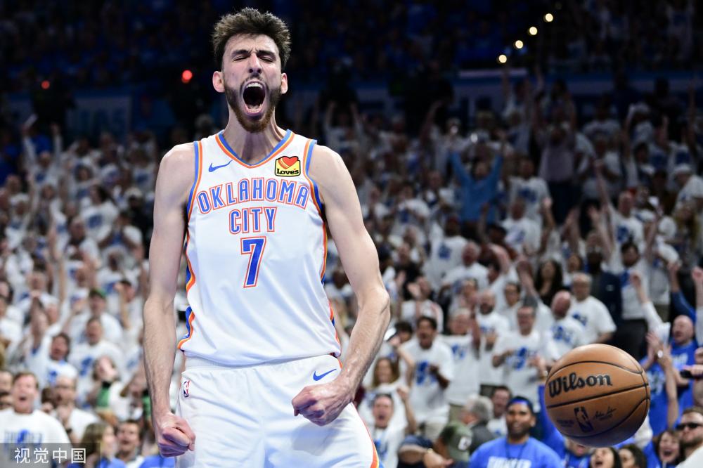 强强联手的 强强联手的