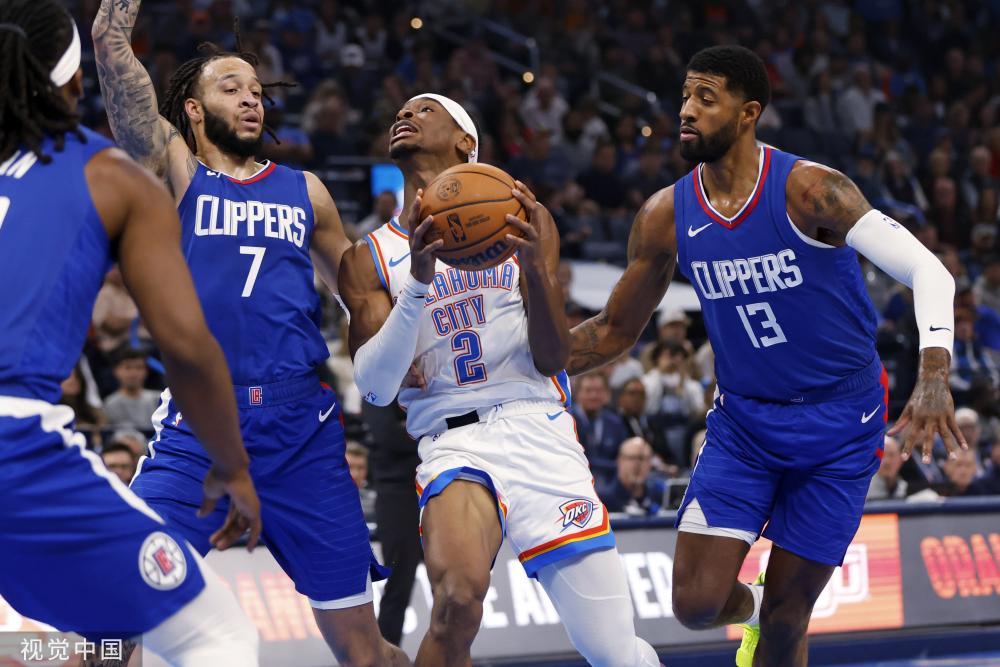 这位年轻的 这位年轻的