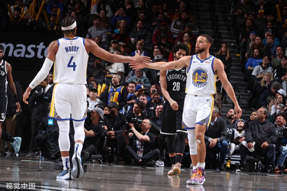 显然正用行 显然正用行