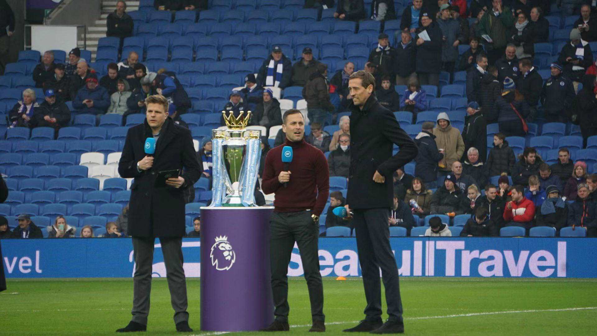 载入史册的 载入史册的