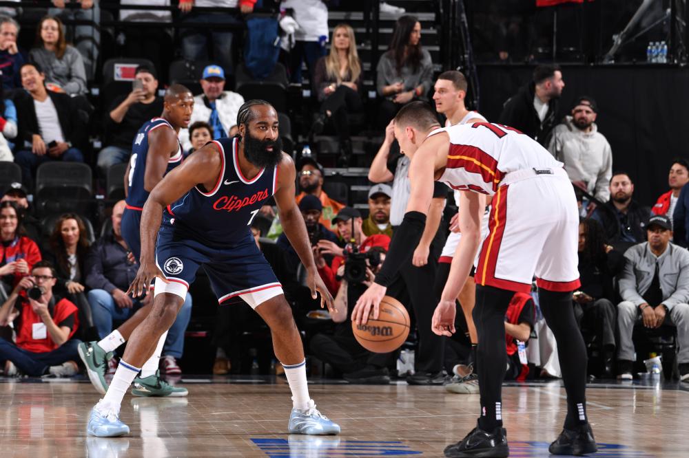 充满戏剧性 充满戏剧性